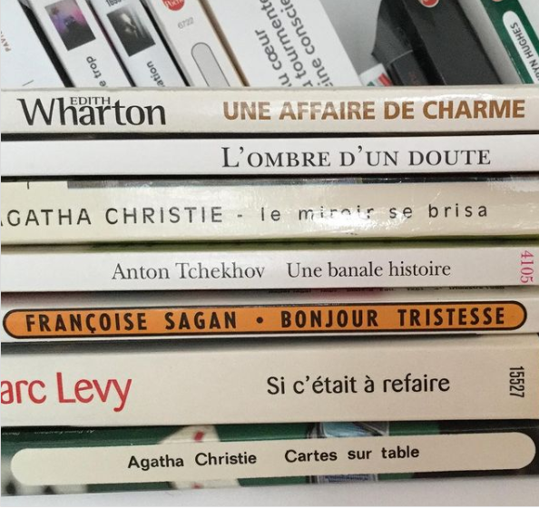 Une histoire sur tranche de livres (crédit photo Phrenssynnes)